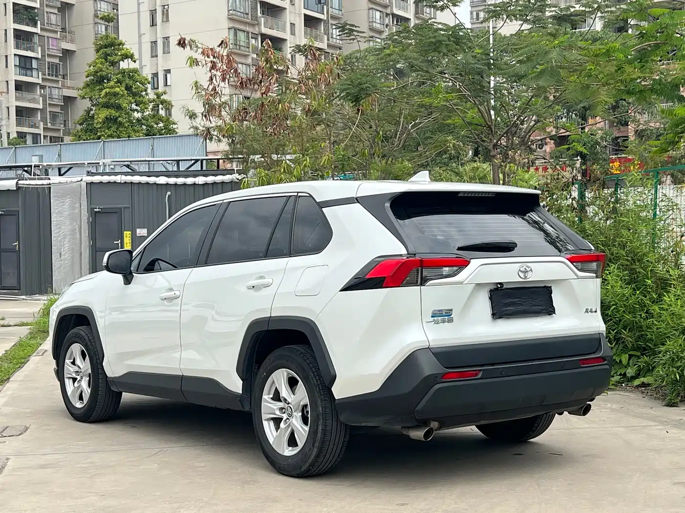 Toyota RAV4 Rongfang 2022 2.0L CVT 2WD Urban Edition фото 8