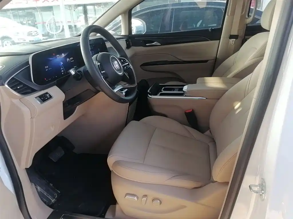 Buick GL8 New Energy 2025 Landlux Smart Edition 7-seater фото 15