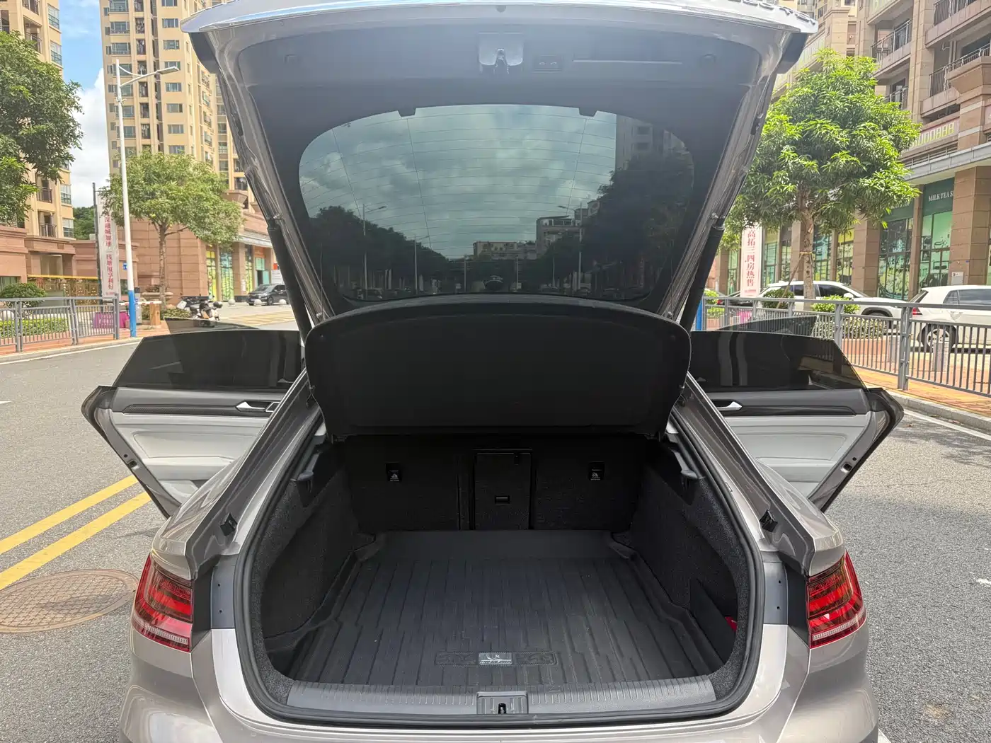 Volkswagen FAW-Volkswagen CC 2019 380TSI Glamour Edition China V фото 18