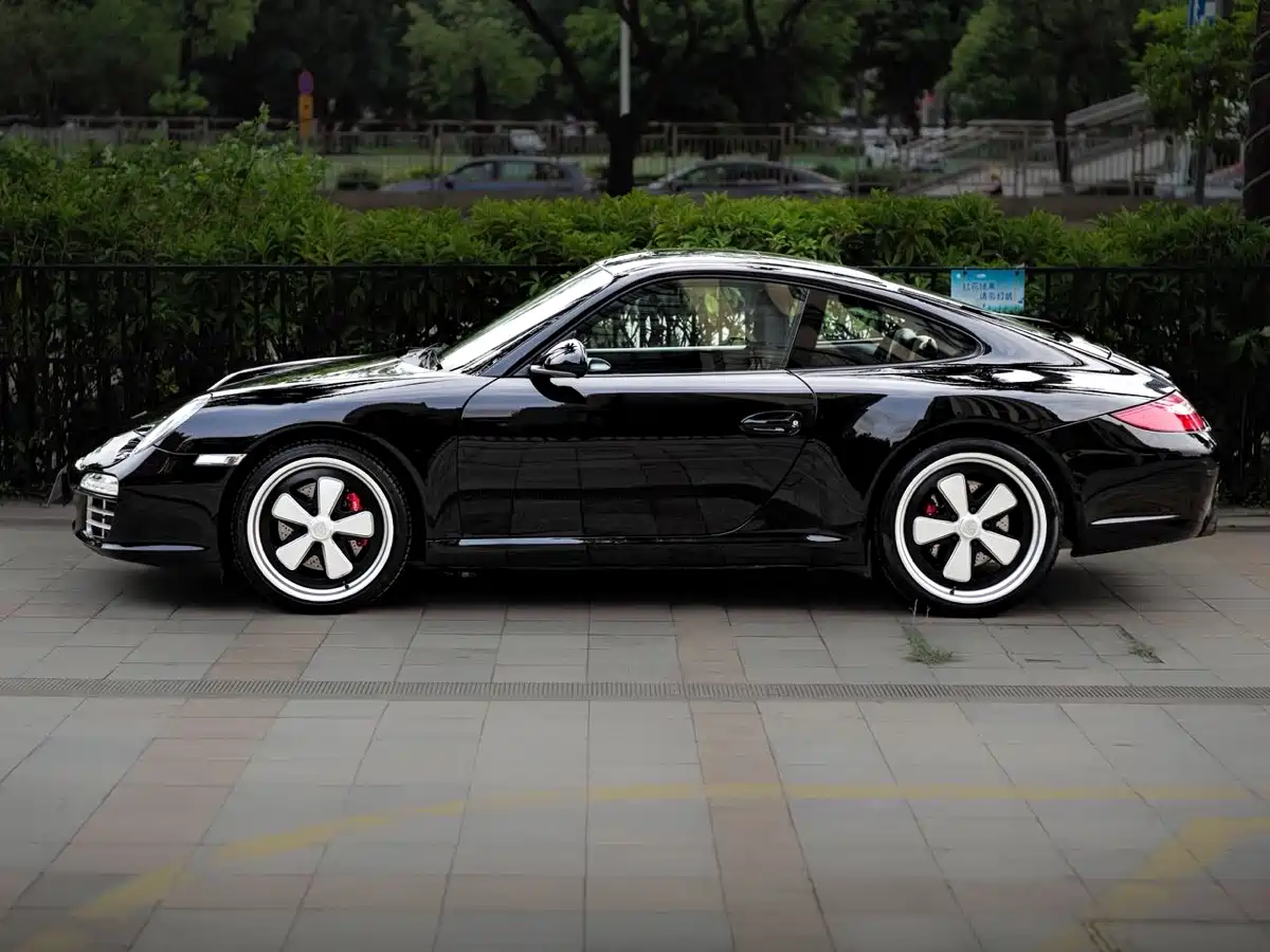 Porsche 911 2011 Edition Style 3.6L Hardtop фото 4