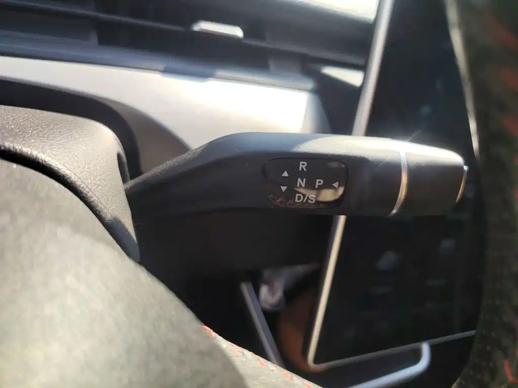 Nezha Auto Nezha V 2022 2021 Standard Range Entertainment Upgrade