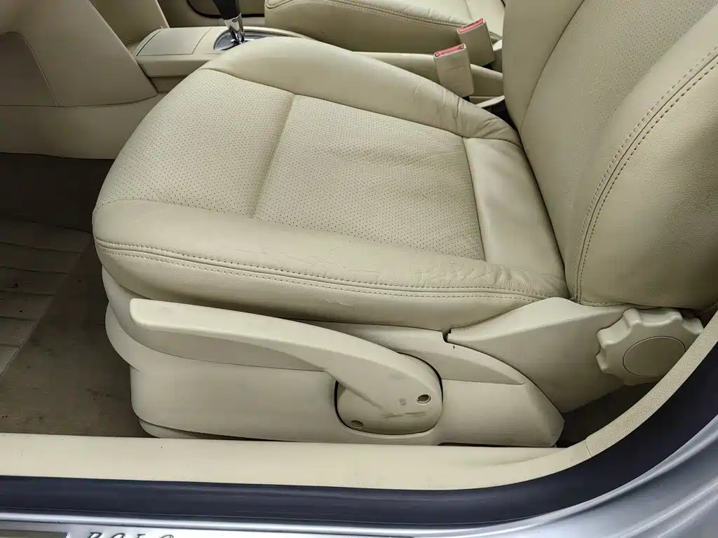 Photo 20 - Volkswagen Polo