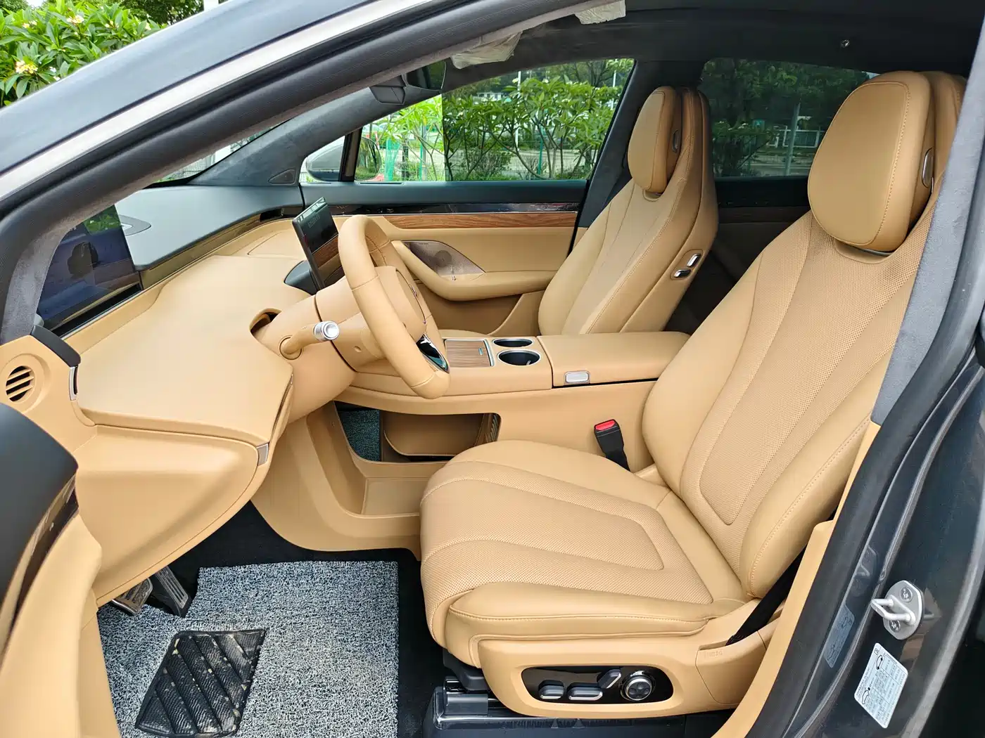 Zhijie Luxeed R7 2026 2024 Pure Electric 667km Pro