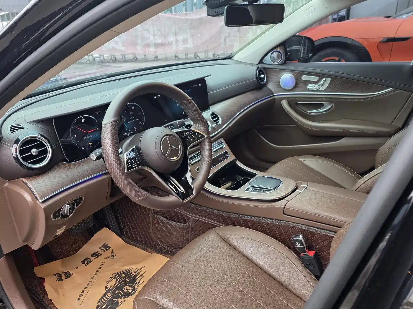Mercedes-Benz E-Class 2023 E 300 L Fashion фото 6