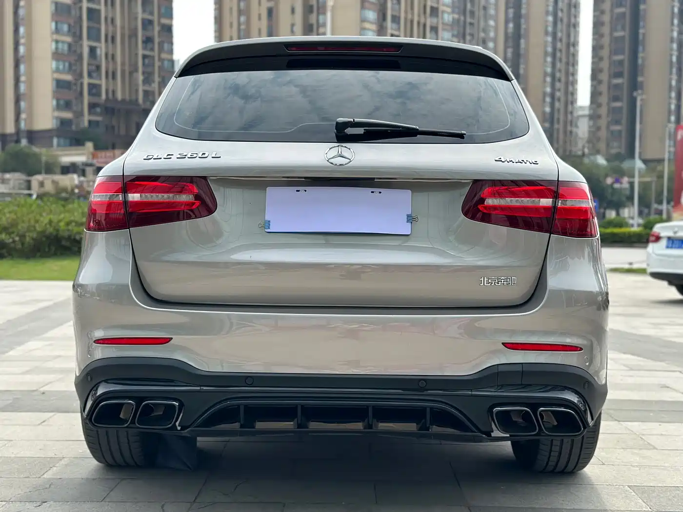 Mercedes-Benz GLC 2019 GLC 260 L 4MATIC Luxury фото 18