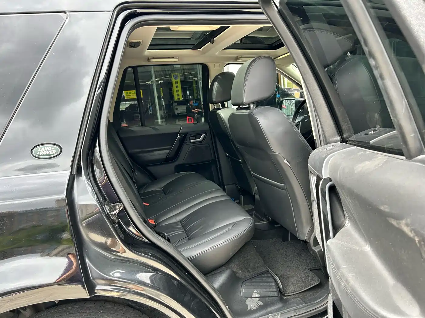 Photo 17 - Land Rover Freelander 2