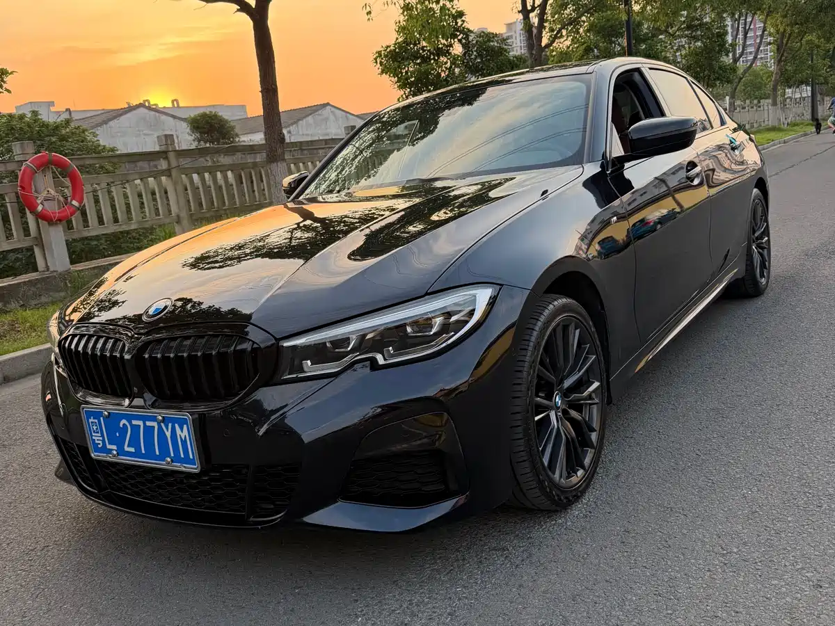 BMW 3 Series 2021 325Li M Sport Night Edition фото 2