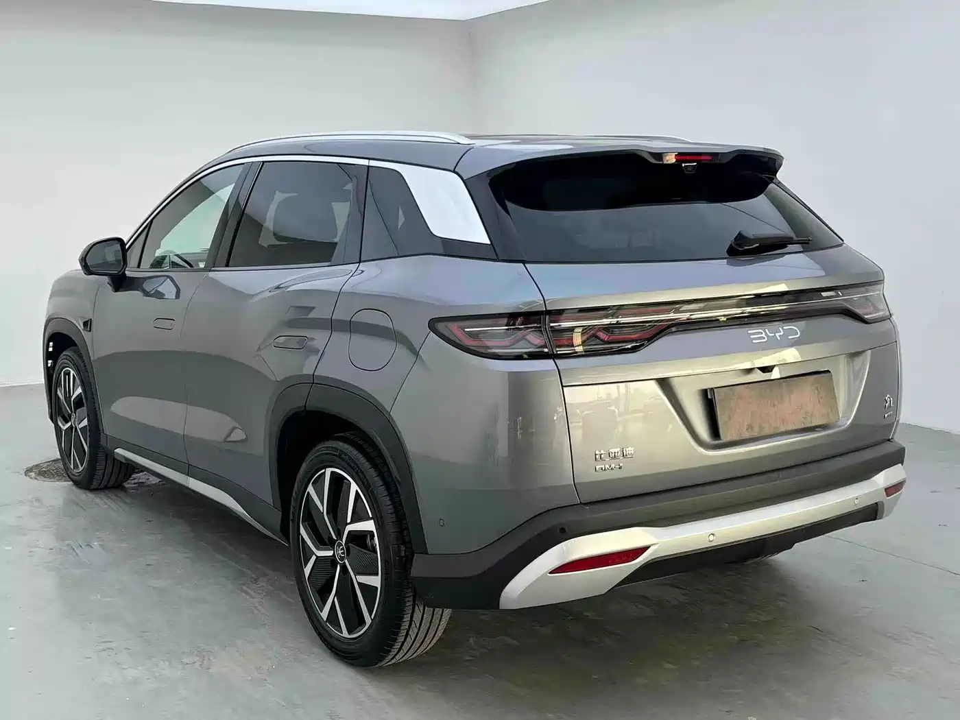 BYD Song L DM-i 2025 Smart Drive Edition 112km Surpassing фото 9