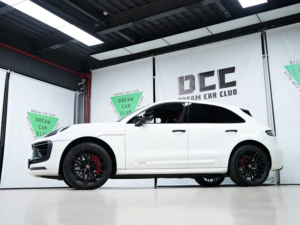 Porsche Macan 2023 Macan GTS 2.9T фото 22
