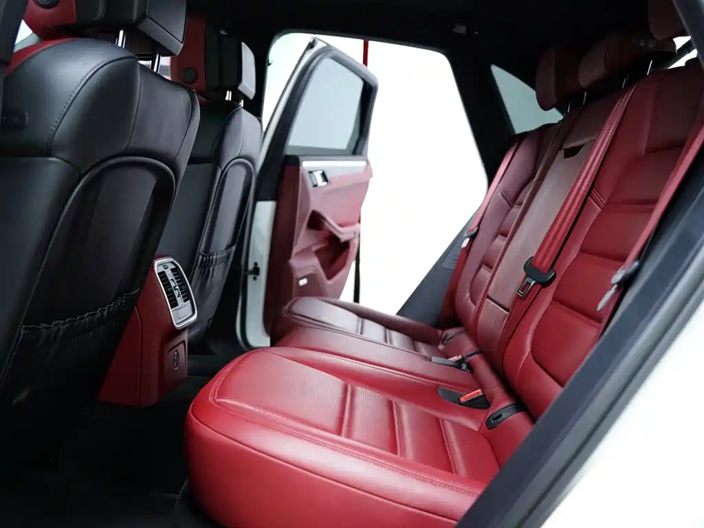 Porsche Macan 2023 Macan GTS 2.9T фото 38