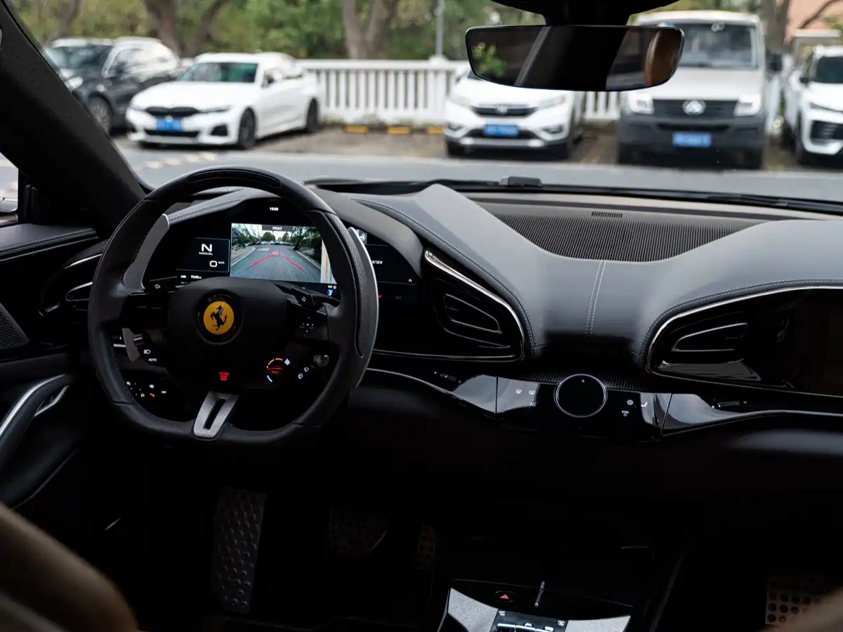 Ferrari Purosangue 2026 2023 6.5L V12