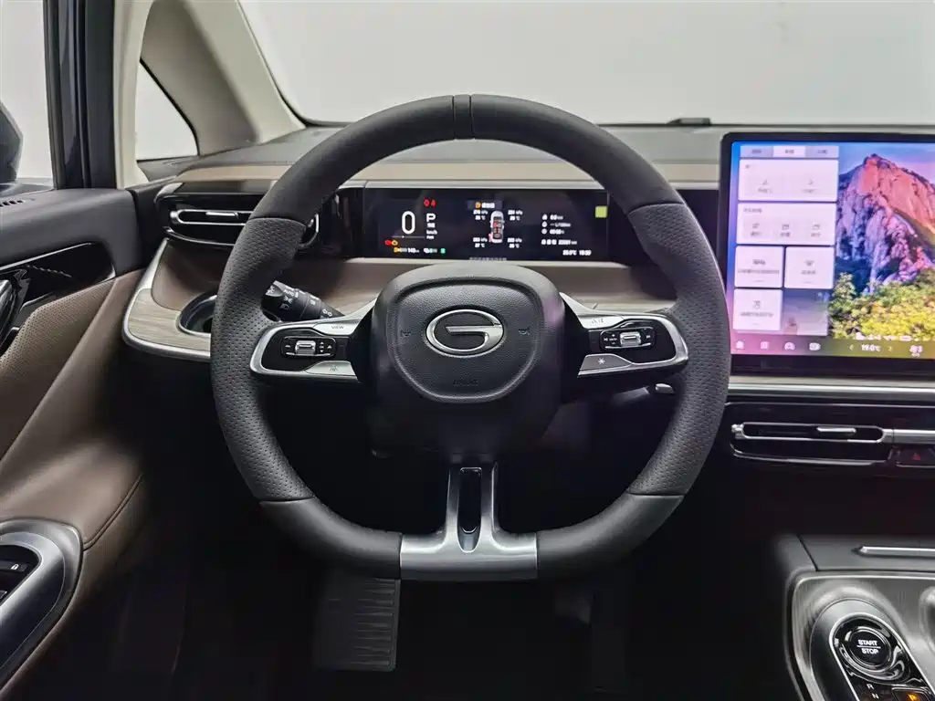 GAC Trumpchi Trumpchi E8 2024 Glory Series 2.0L Glory Edition фото 11