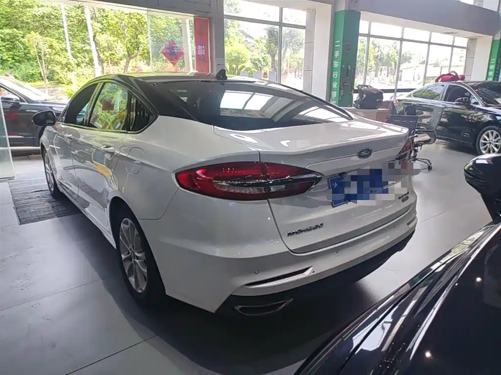 FORD MONDEO