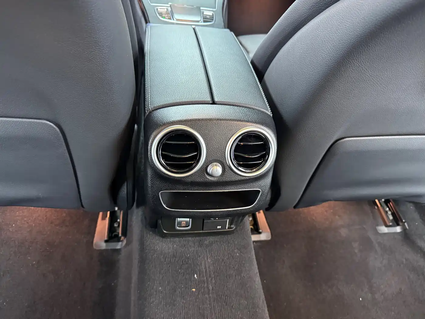 Mercedes-Benz C-Class 2021 C 260 L Sport Starry Exclusive Edition фото 13