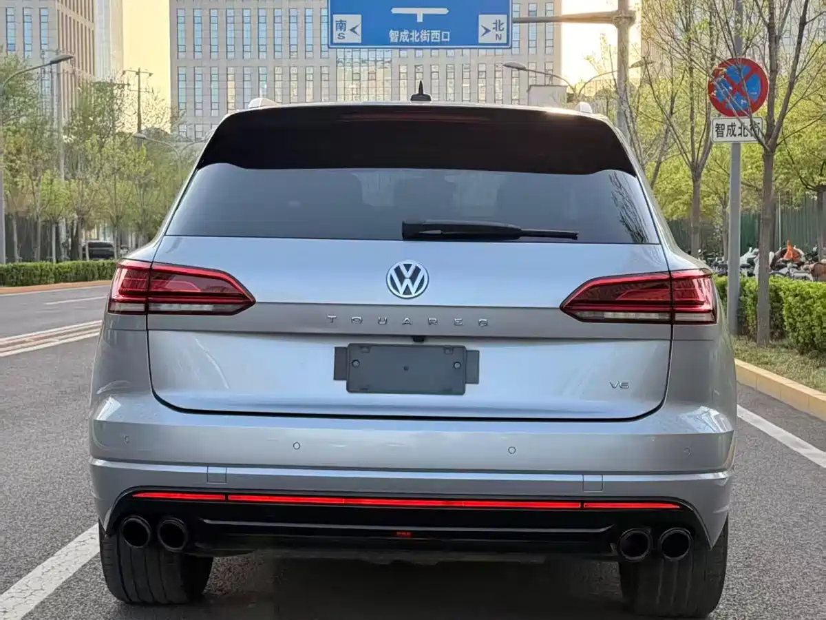 Volkswagen Touareg 2020 3.0TSI Enjoyment Edition China VI фото 5