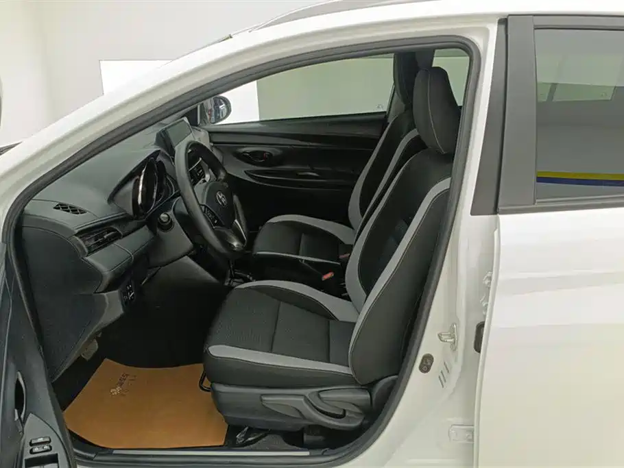 Toyota YARiS L Zhi Xuan 2022 Zhi Xuan X 1.5L CVT Leading PLUS Edition фото 9