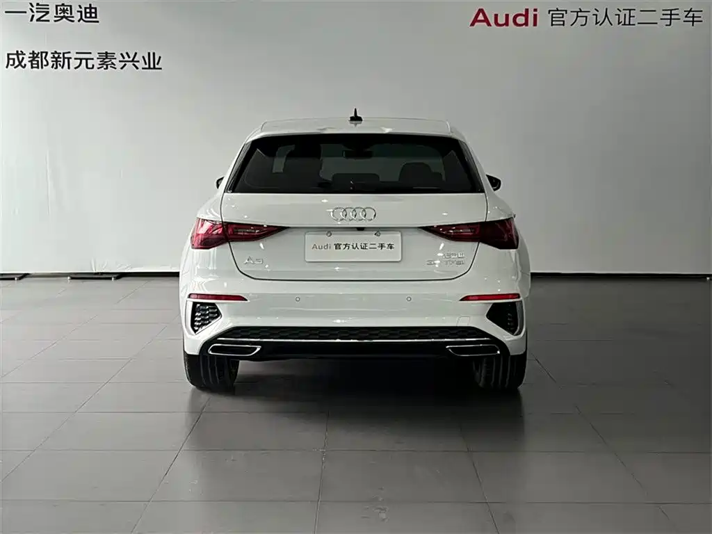 Audi A3 2024 Model Sportback 35 TFSI Fashion Sport фото 5