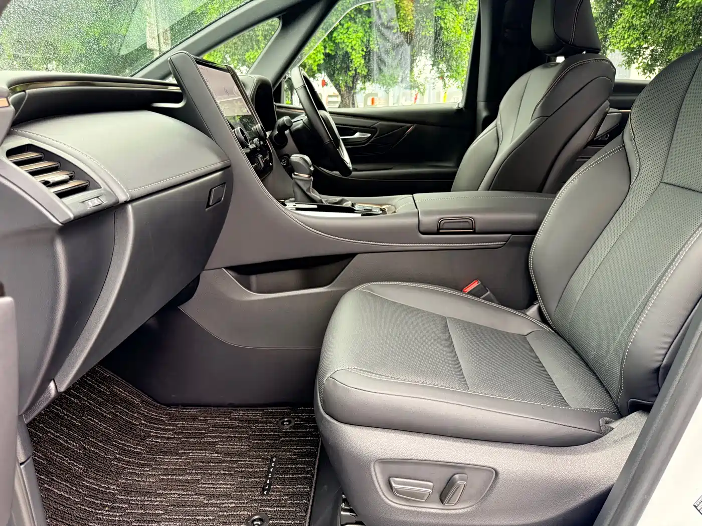 Toyota Alphard 2026 2024 Hybrid 2.5L Prestige Edition
