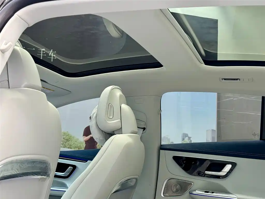 Mercedes-Benz EQE 2025 Model 500 4MATIC Luxury Edition фото 12