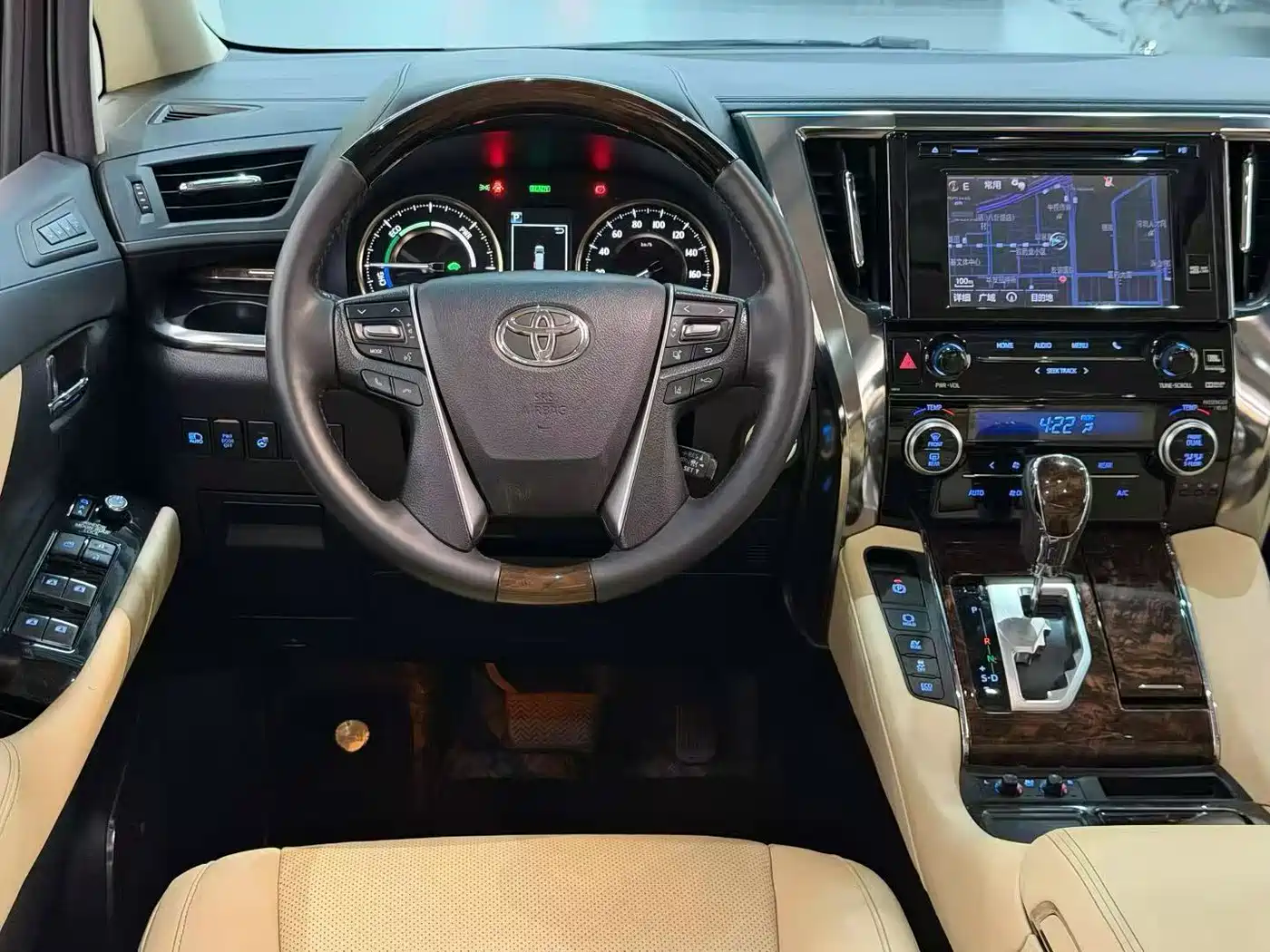 Toyota Alphard 2020 Hybrid 2.5L Luxury Edition фото 5