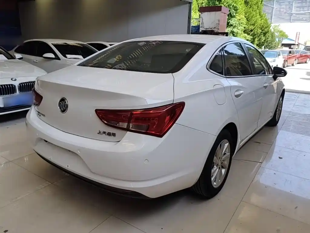 Buick Verano 2019 Sedan 15S Auto Leading фото 7