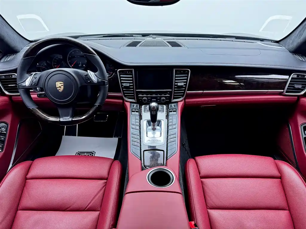 Porsche Panamera 2014 Panamera Turbo Executive 4.8T фото 17