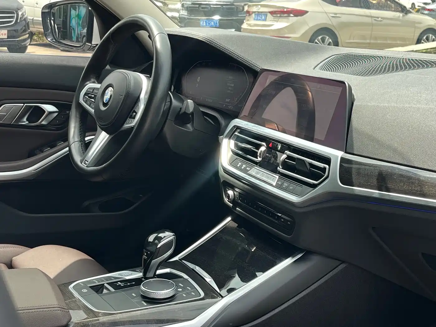 BMW 3 Series 2020 325Li M Sport Package фото 30