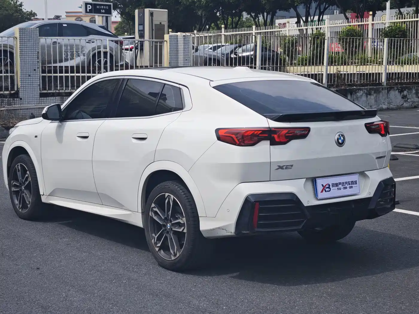 BMW X2 (Import) 2025 2024 sDrive25i M Sport Package