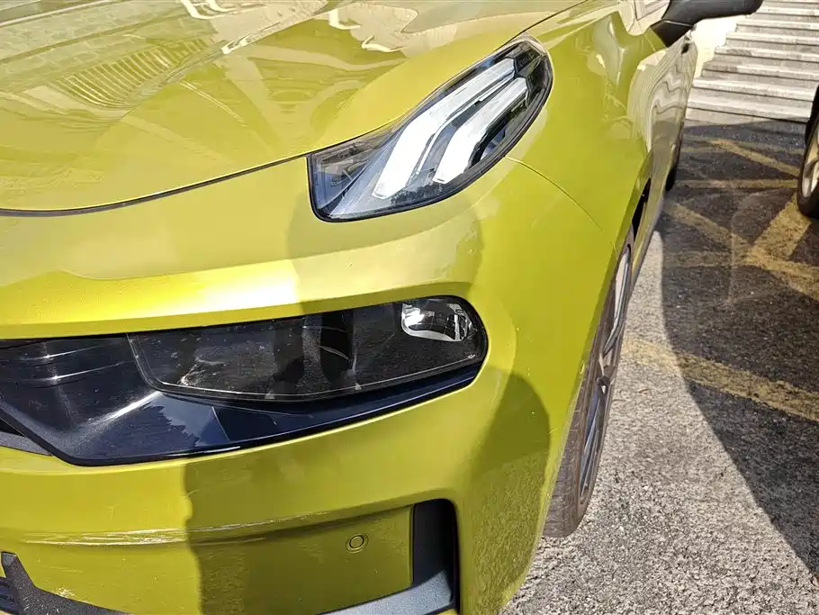 Lynk & Co 03 2021 03+ 2.0TD Auto Wind Rider Edition фото 5