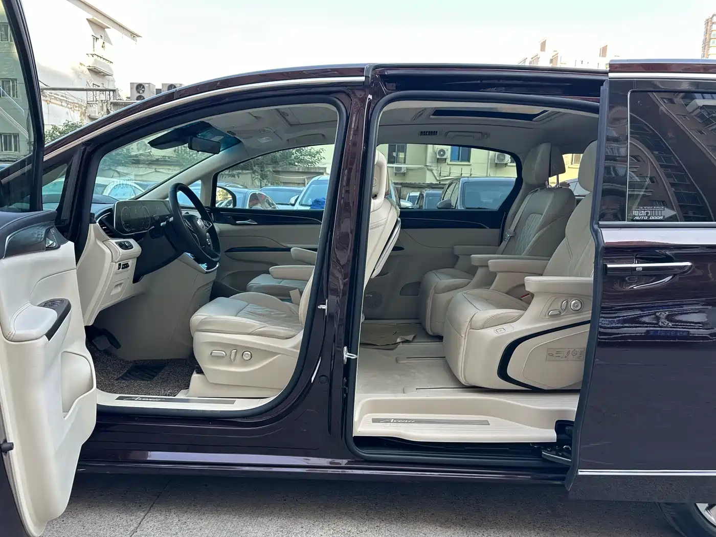 Buick GL8 2021 Avenir Aivia 7-Seater Family Edition фото 14