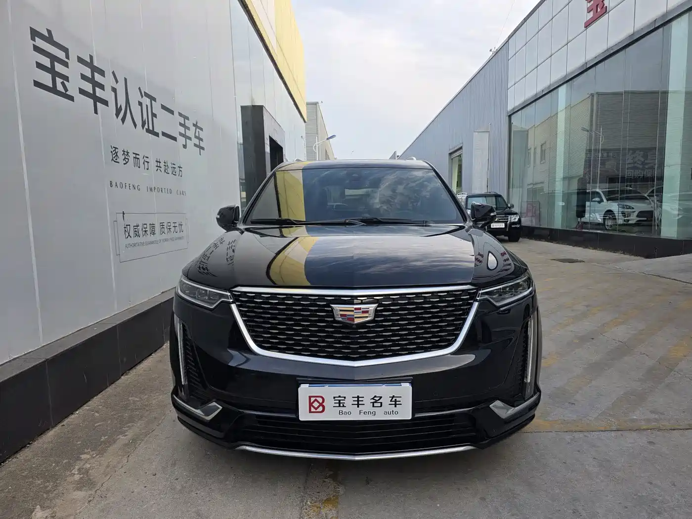 Cadillac XT6 2024 2022 2.0T 6-Seater 2WD Luxury Edition