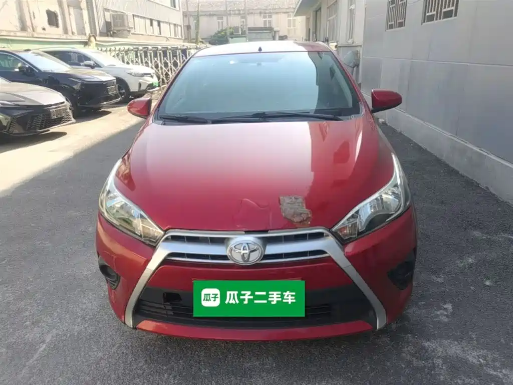 Toyota YARiS L Zhi Xuan 2015 1.5E Auto Charming Edition фото 5