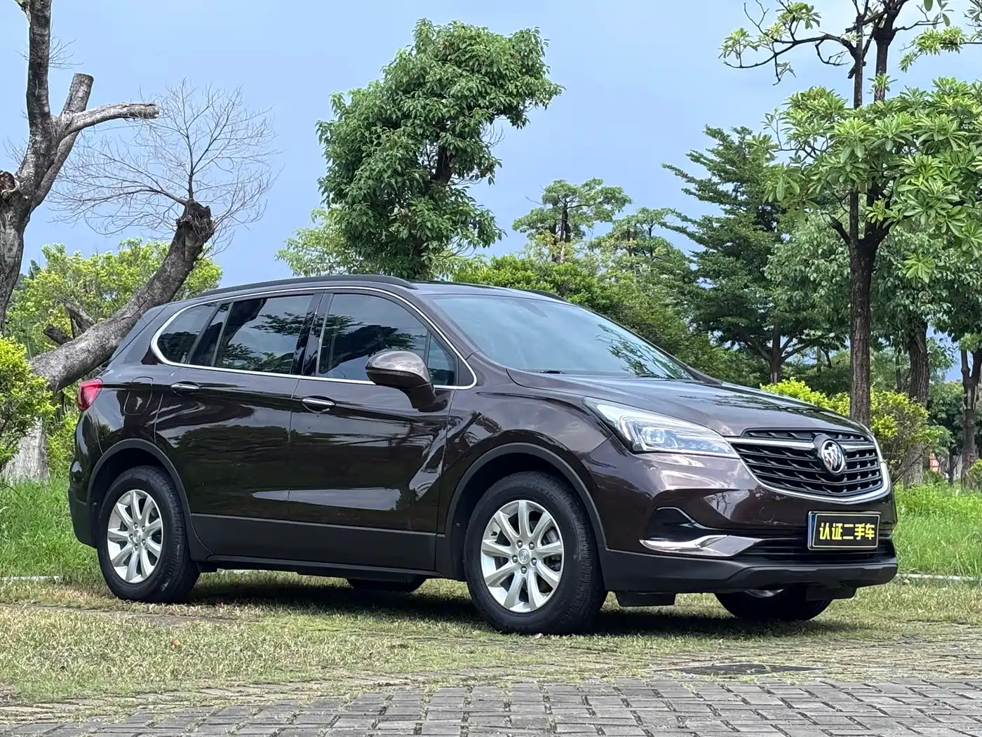 Buick Envision Plus 2022 2021 532T FWD Leading Trim