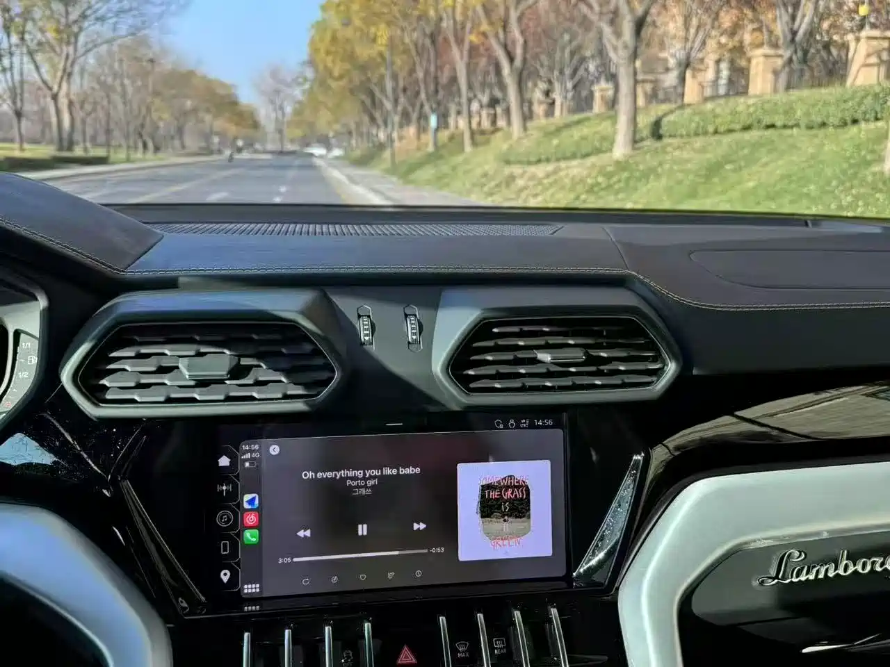 2024 Lamborghini Urus