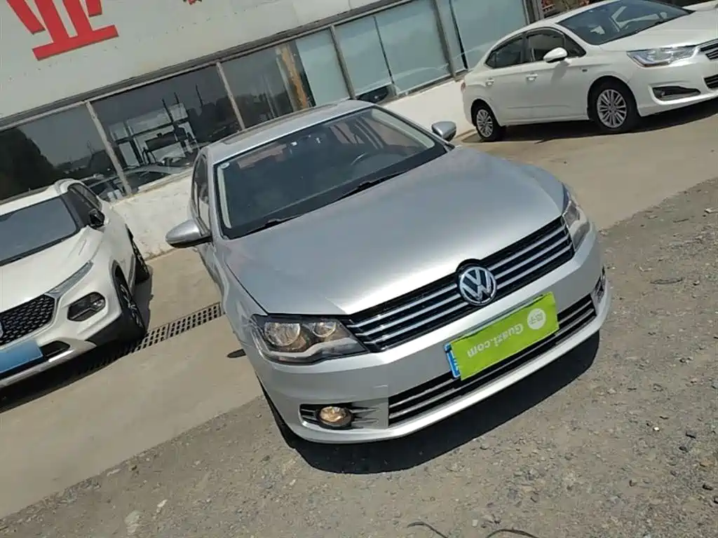 Volkswagen Bora 2014 1.6L Automatic Comfort Edition фото 4