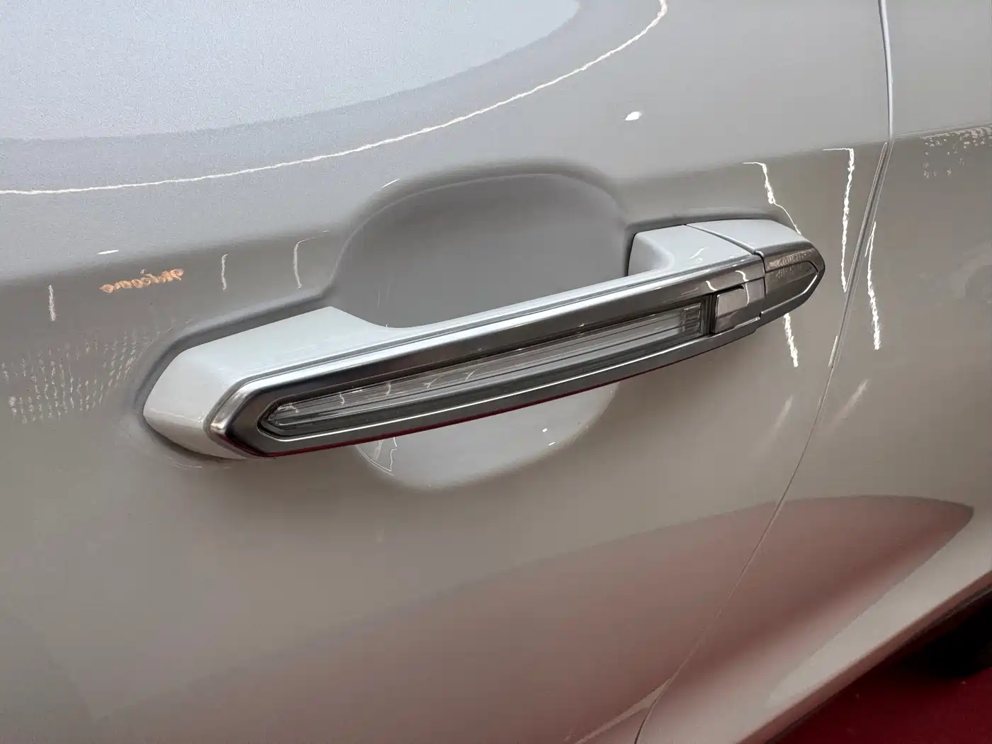 Cadillac XT4 2020 28T FWD Leading Trim фото 38