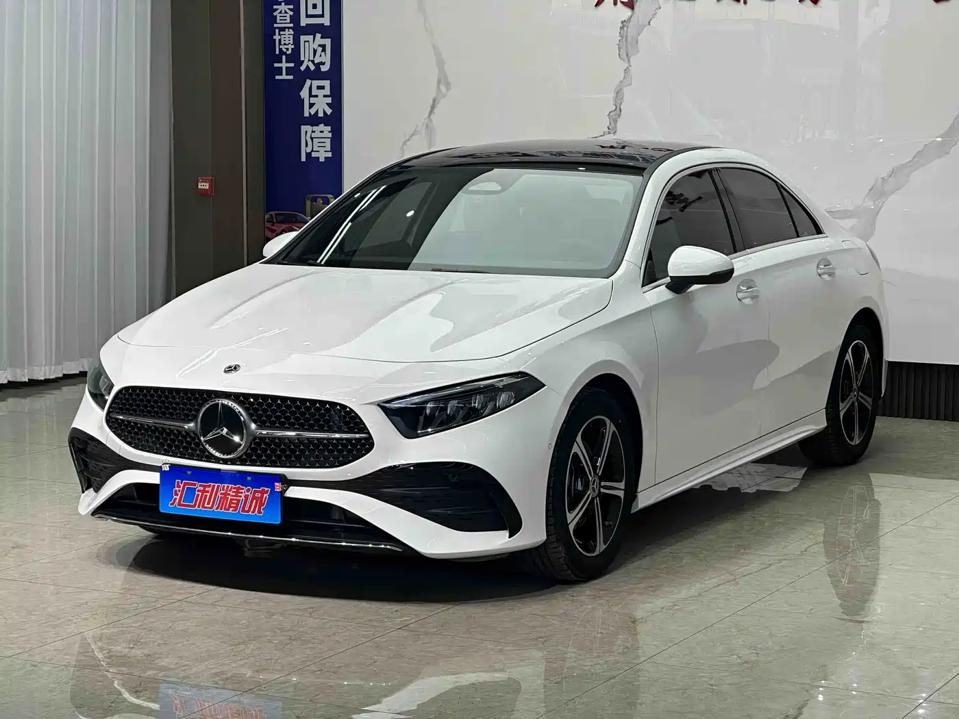 Mercedes-Benz A-Class 2023 A 200 L Fashion