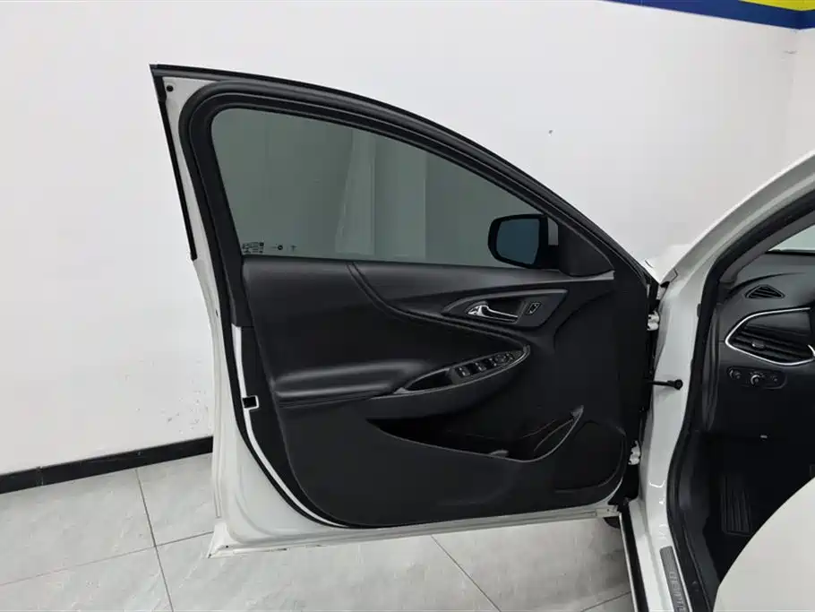 Chevrolet Malibu XL 2019 535T CVT Connected Edition фото 7