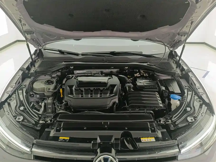 Volkswagen Passat 2025 Pro 380TSI Dragon Prestige Edition фото 10