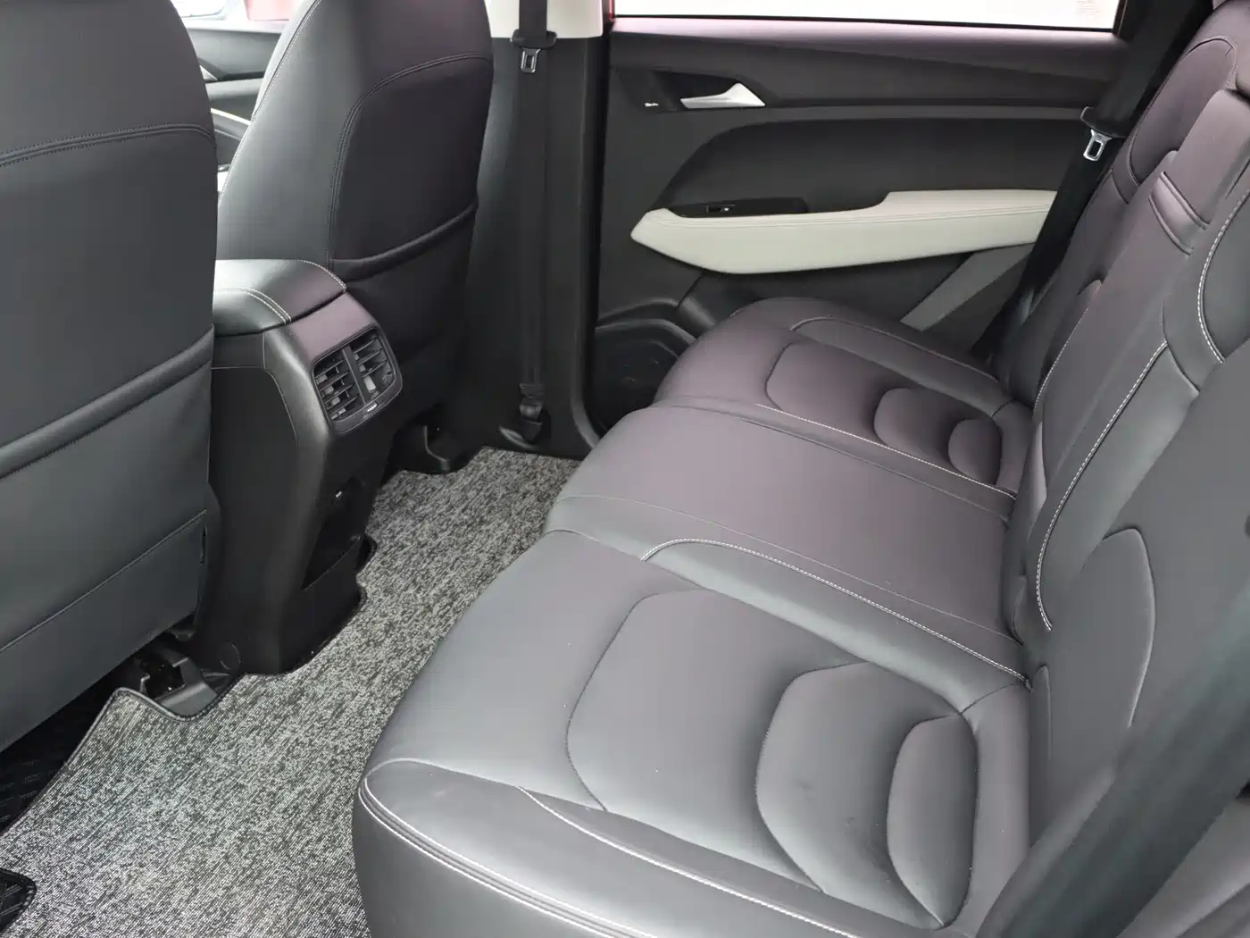 Baojun 530 2019 2019 1.5T CVT Luxury (China V)