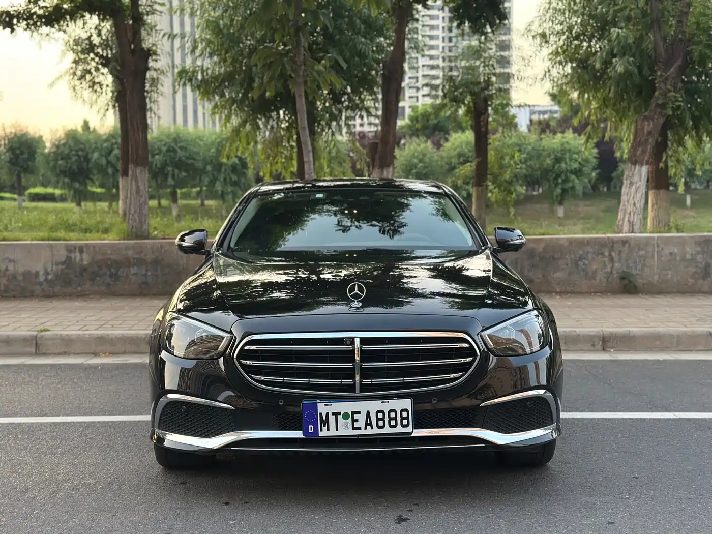Mercedes-Benz E-Class 2021 E 300 L Premium фото 2