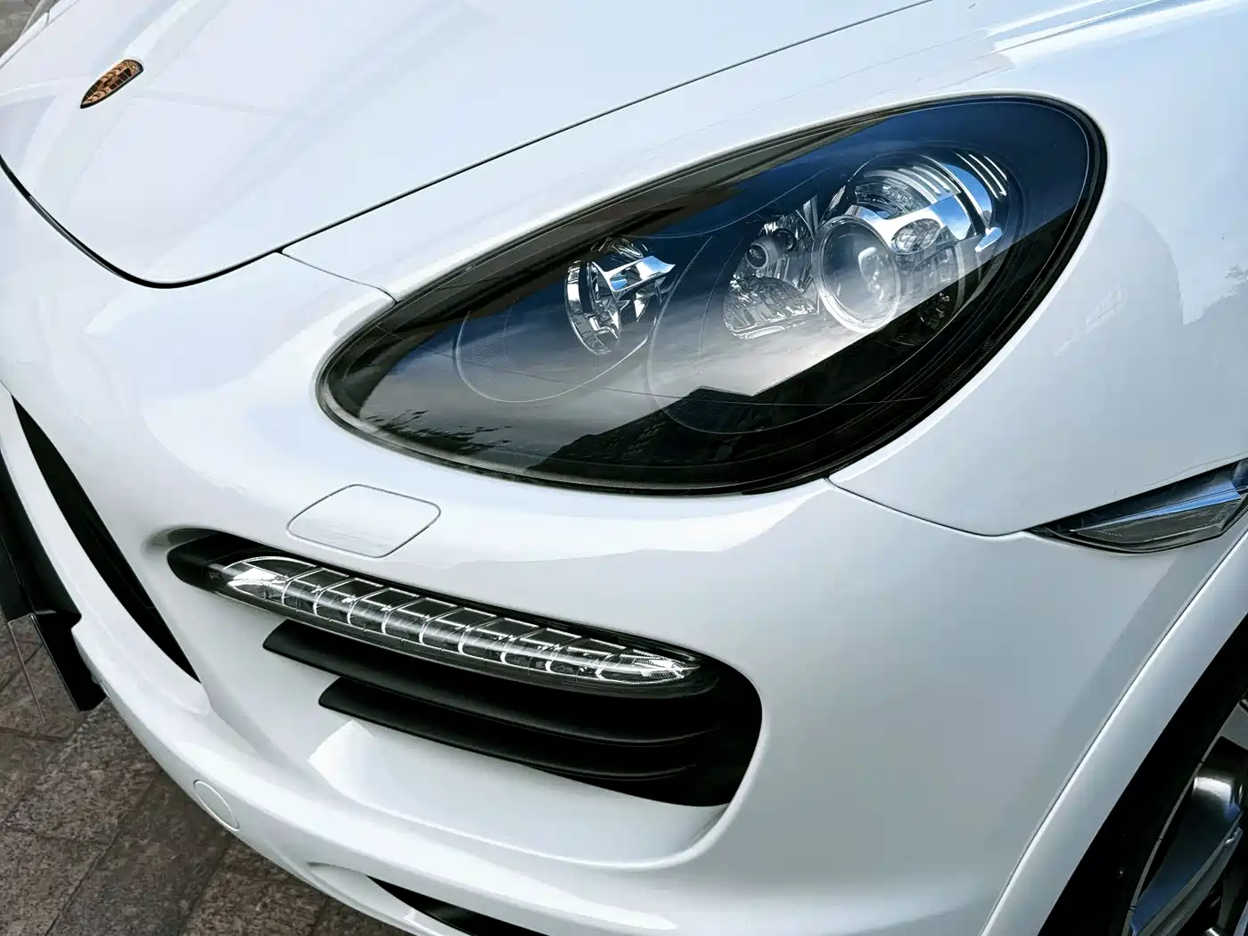Porsche Cayenne 2012 Cayenne GTS 4.8L фото 16
