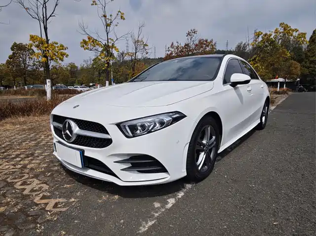 MERCEDES-BENZ A CLASS