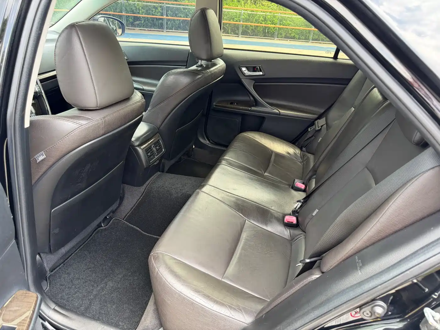 Toyota Reiz 2013 2.5V Elite Edition фото 8