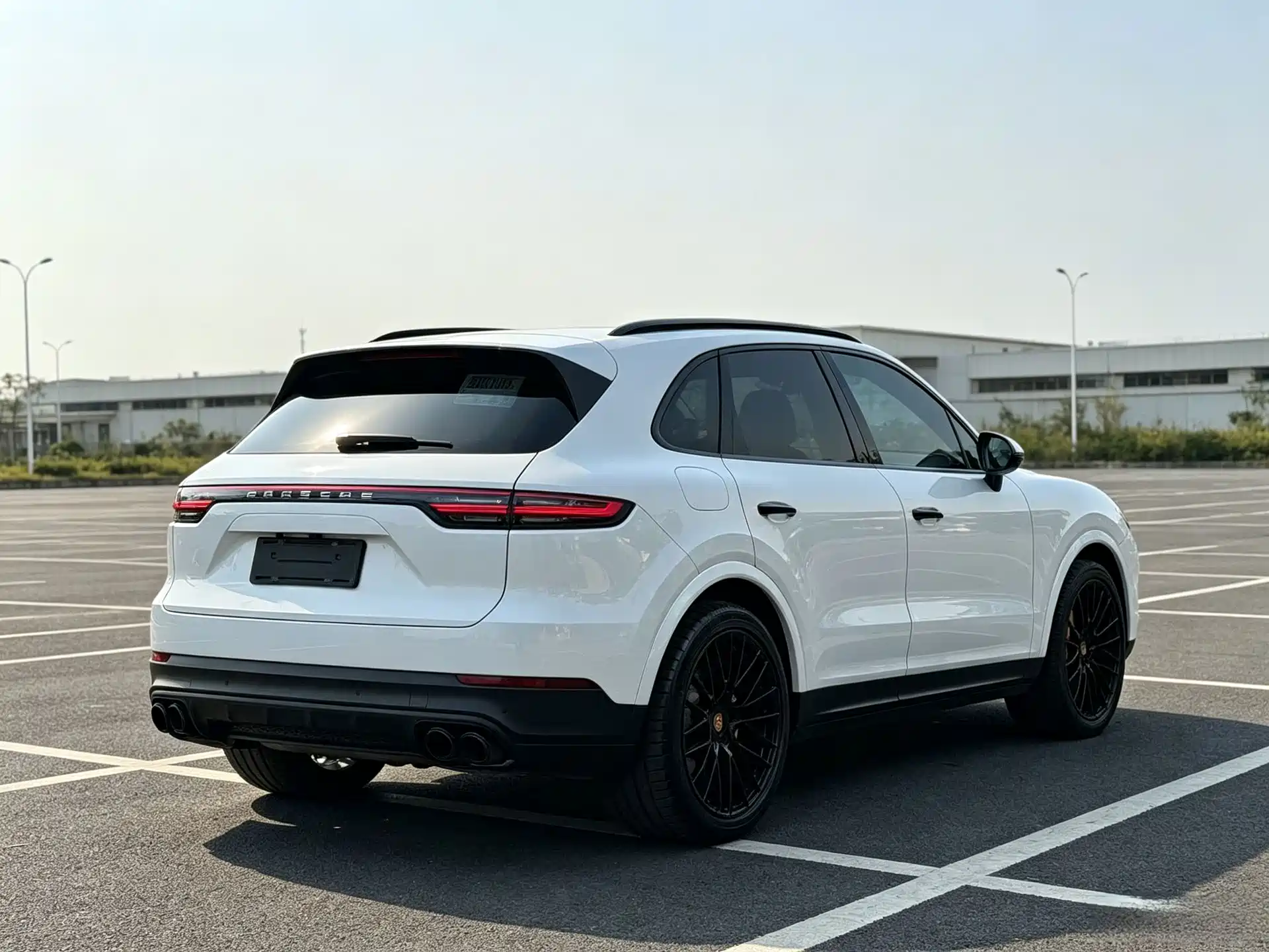 Фото 7 - Porsche Cayenne