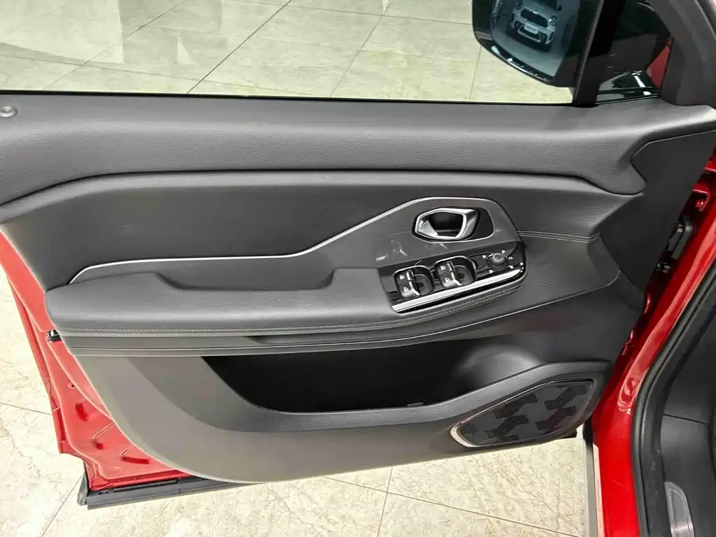 NIO ES8 2019 2018 355KM Standard 6-Seater
