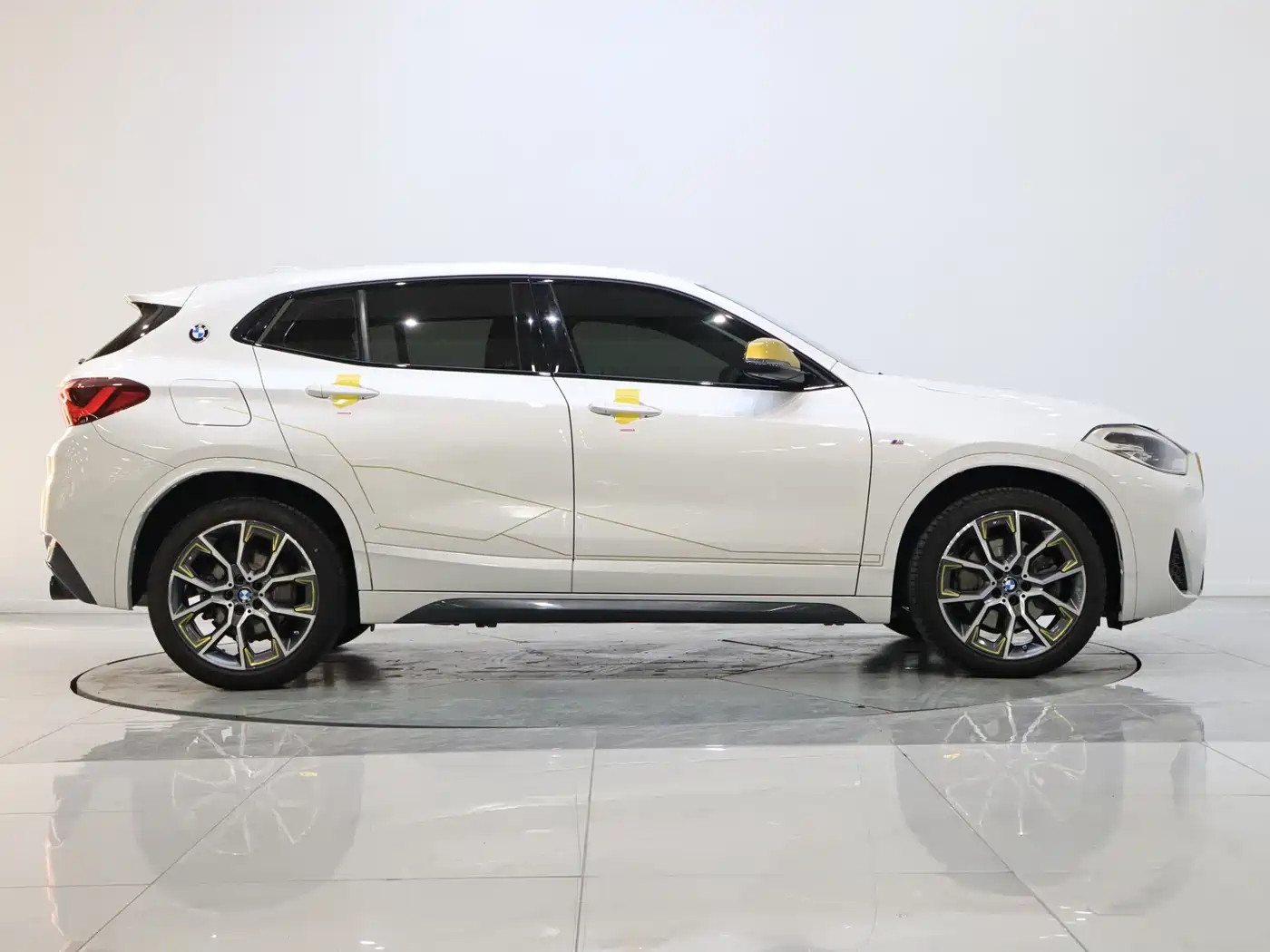 BMW X2 2023 sDrive 25i Radiance Edition фото 7