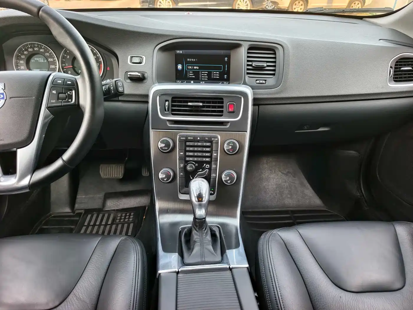 Volvo V60 2013 2013 T5 Prestige Edition