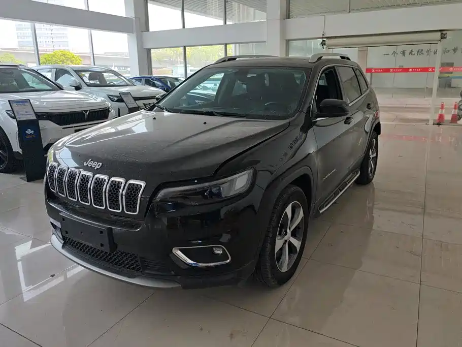 2021 Jeep Cherokee