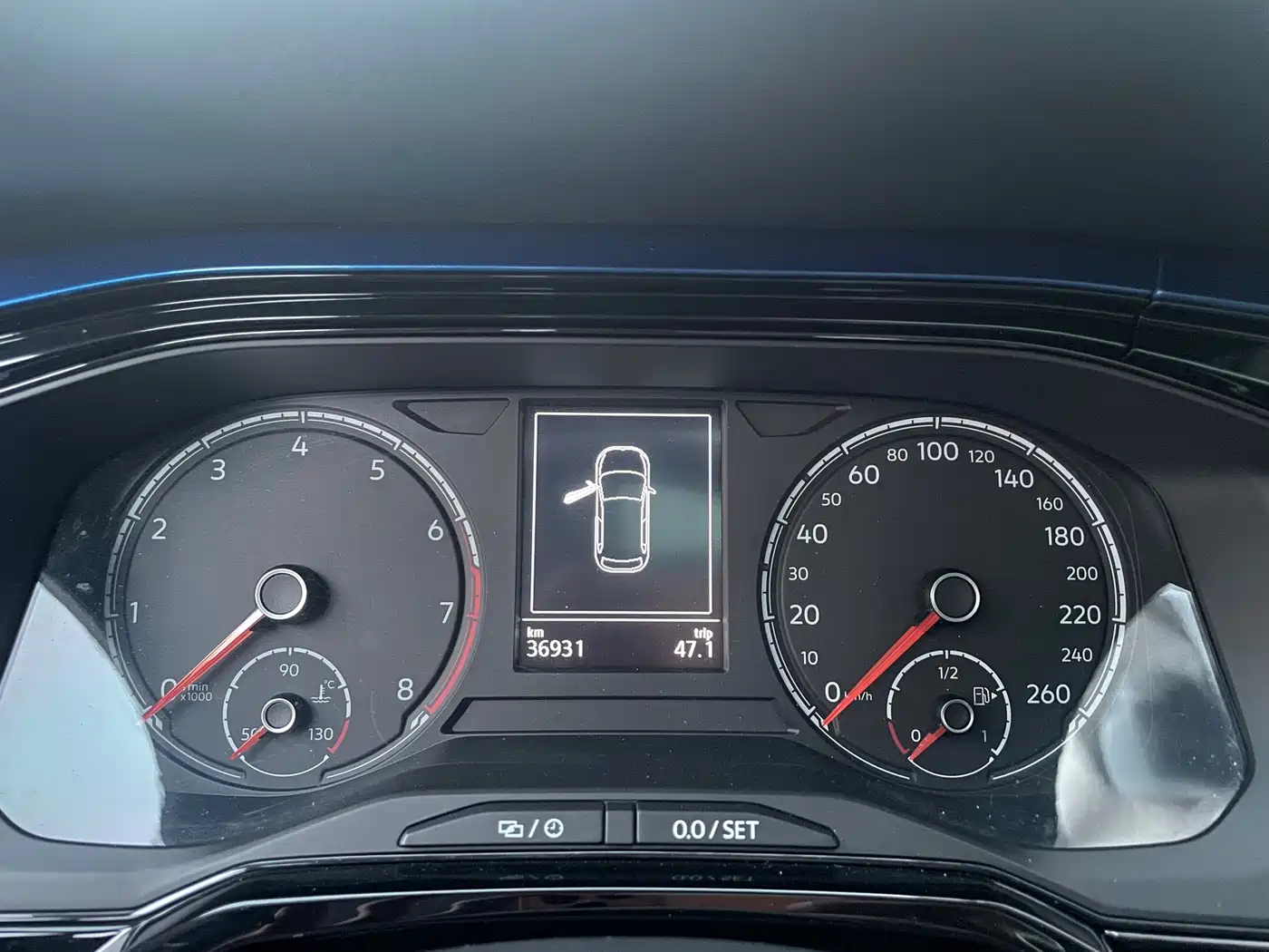 Volkswagen Polo 2021 Plus 1.5L Automatic Colorful Tech Edition фото 7